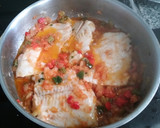 Foto del paso 2 de la receta: Filetes de merluza en salsa