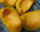 Hình bước làm 1 của món Sữa bí đỏ
