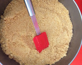 Foto del paso 2 de la receta: Tarta de yogur y piña sin horno