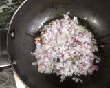 A picture of step 1 of Methi paneer makhani.