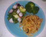 Foto del paso 3 de la receta: Espaguetis con pollo en salsa de cebolla y ajo