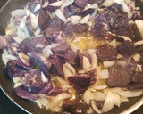Foto del paso 1 de la receta: Tortilla de patatas (patata morada)