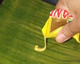 Foto langkah ke 2 dari resep Ayam Bakar Daun Pisang.