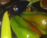صورة لخطوة 1 من وصفة فلفل طايب 🌶 مع بادنجال 🍆 روعة