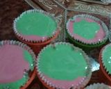 Foto langkah ke 5 dari resep 3. Bolu Kukus Pandan-stoberi (Hijau-Pink) Merekah Sempurna.