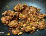 A picture of step 2 of Spicy Chicken dry roast.