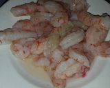 Foto del paso 1 de la receta: Langostinos al wok con timbal de arroz
