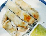 Foto langkah ke 9 dari resep Easy Juicy Steam Chicken dengan saus daun bawang.