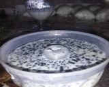 Foto langkah ke 3 dari resep Puding susu oreo.