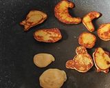 Foto langkah ke 3 dari resep Banana Pancake Anti-Gagal.