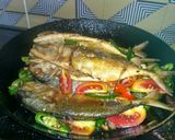 Foto langkah ke 3 dari resep Tumis Ikan Asin Peda Cabe Hijau.
