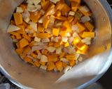 Foto del paso 2 de la receta: Sopa crema de Kabutia