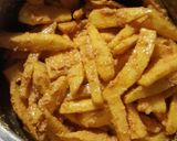 A picture of step 6 of Potatoes rava fry.