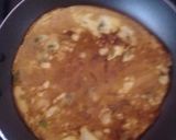 Foto del paso 3 de la receta: Quesadilla de huevo revuelto relleno de frijoles