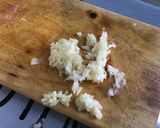 Une image de l'étape 9 de Aubergine italienne farcie au poulet haché et poivron vert.