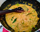 Foto langkah ke 5 dari resep Kepiting Mercon (Saos kari pedas-modified).