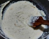 A picture of step 3 of Sooji halwa (Rava nu sheero).