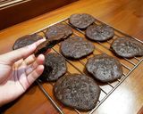 Foto langkah ke 8 dari resep Double chocochips cookies.