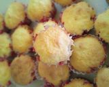 Foto langkah ke 7 dari resep Bolu kelapa (roti kelapa).