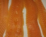 A picture of step 2 of Salmon rolls.
