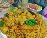 A picture of step 2 of Matar Aloo Pulao.