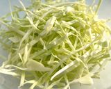 A picture of step 2 of Cabbage Egg Sandwich.