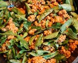 Foto langkah ke 5 dari resep Oseng oncom kemangi pedas.