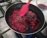 Foto del paso 20 de la receta: Panna cotta con coulis de frutos rojos, Jamaica y mezcal