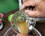 Foto langkah ke 3 dari resep Dimsum Kulit Sawi Putih.