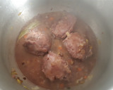 Foto del paso 11 de la receta: Carrilleras con vino, chocolate y patatas