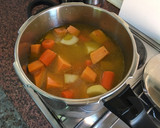 Foto del paso 3 de la receta: Crema de zanahorias y calabaza 🎃