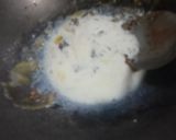 A picture of step 2 of Cheesy Spinach pasta.