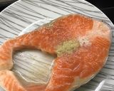 Foto langkah ke 1 dari resep Ikan salmon goreng (mudah buat).