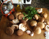 Foto del paso 1 de la receta: Parrillada de setas Portobelo y Shitake