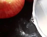 Foto del paso 3 de la receta: Manzanas horneadas con queso crema, pasas y praliné de nuez💕