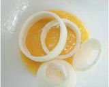 外脆內軟美味點心 __ 免油炸烤箱洋蔥圈"ovenion"的食譜步驟7照片