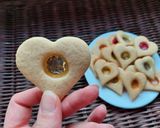 Foto del passaggio 8 della ricetta Biscotti effetto vetro