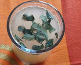A picture of step 3 of Masala lemon mojito.