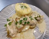 Foto del paso 4 de la receta: Solomillos de pollo con salsa de roquefort y vino blanco