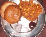 A picture of step 2 of Pav bhaji with egg bhuna masala.