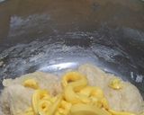 Foto langkah ke 2 dari resep Donat Kentang (Tanpa Mixer dan Ulen).