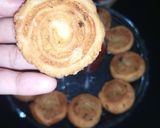 A picture of step 11 of Pin wheels samosa.