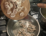 Foto del paso 1 de la receta: Risotto con champiñones 🍄
