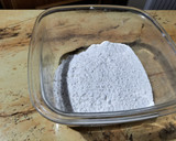 Foto del paso 5 de la receta: Coca de San Juan con albaricoques y almendras