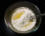 A picture of step 3 of Mango Pancakes.