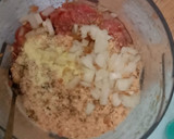 Foto langkah ke 3 dari resep Beef burger / patty homemade.