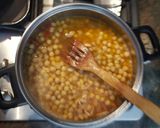 Foto del paso 10 de la receta: Sopa de garbanzos con pollo