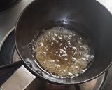A picture of step 4 of Idli sambar coconut chutney.