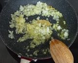 Foto del paso 1 de la receta: Espaguetis a la "falsa carbonara"😋😋