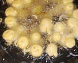A picture of step 1 of Creamy dahi bare with imli ki khatti meethi chutney 😋 or papri.
